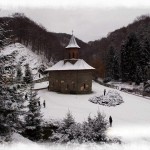 Manastirea Prislop iarna